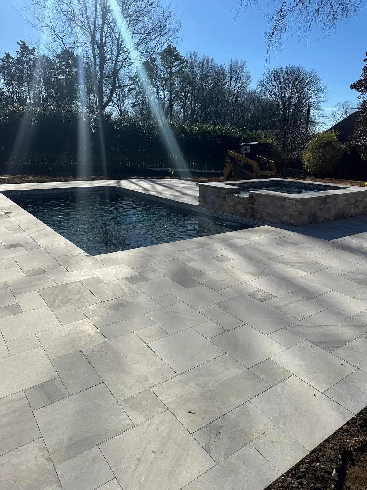 Gunite pool and spa in Charlotte, NC built by Aqua Pools & Outdoor Living
