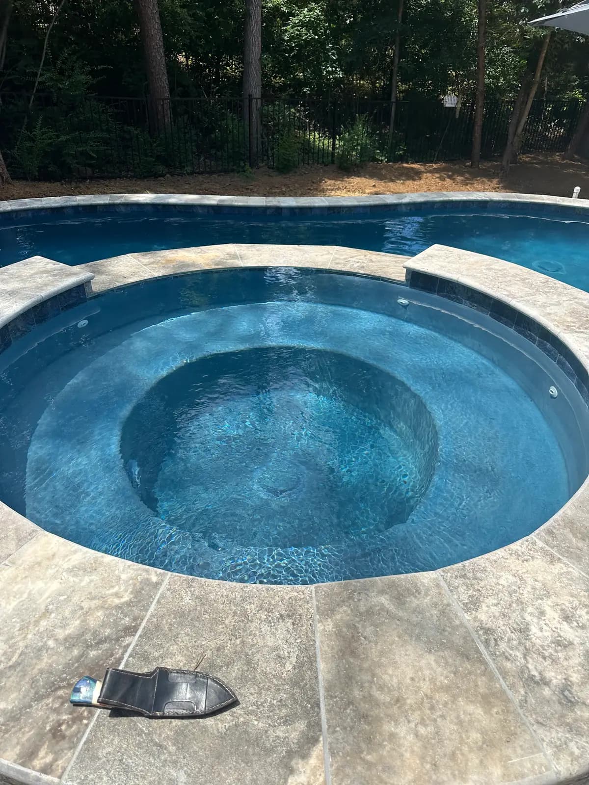 Gunite pool and spa in Mint Hill, NC built by Aqua Pools & Outdoor Living