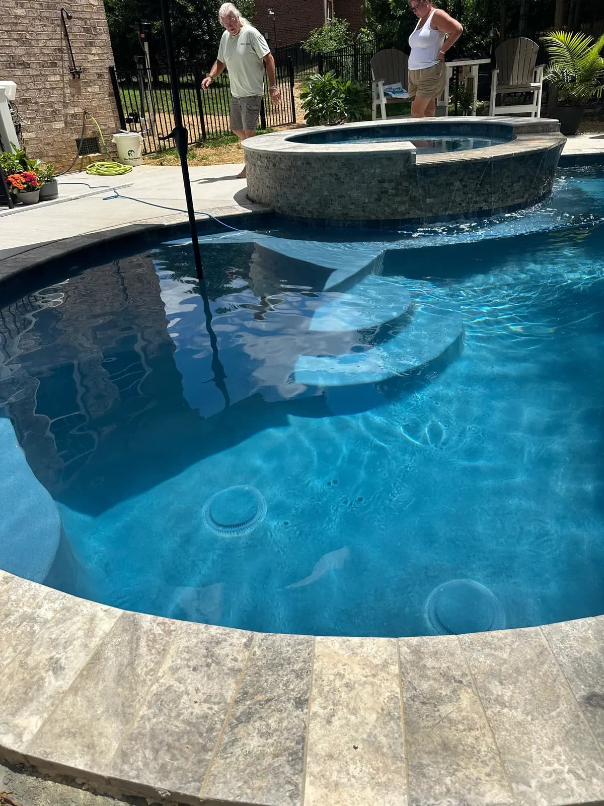 Gunite pool and spa in Mint Hill, NC, view 4