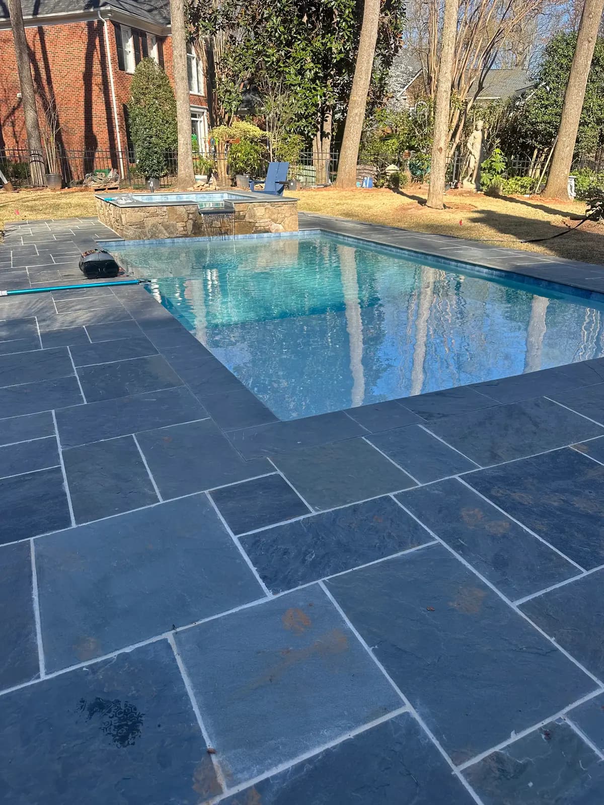 Gunite pool and spa in SouthPark, NC, view 5