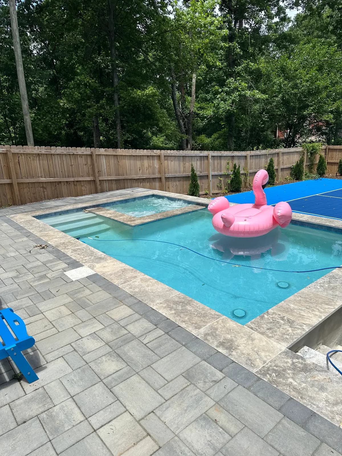 Gunite pool and spa in Plaza Shamrock, NC built by Aqua Pools & Outdoor Living